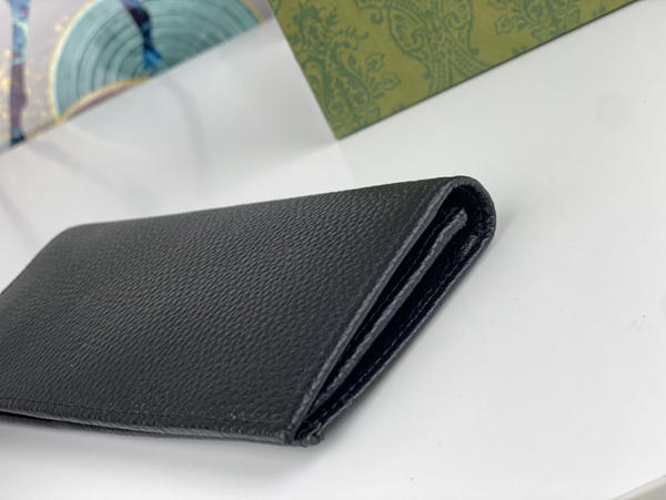 グッチ財布コピー内部構造